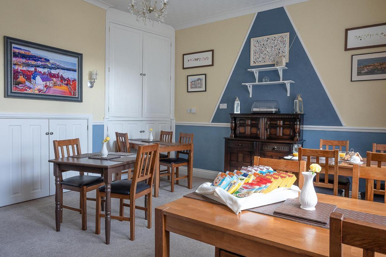 Crescent Lodge Guest House Уитби Экстерьер фото